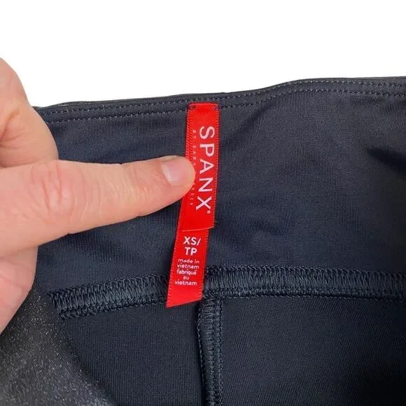 Spanx Leggings Faux Leather Coated XS Pants - Picture 6 of 8